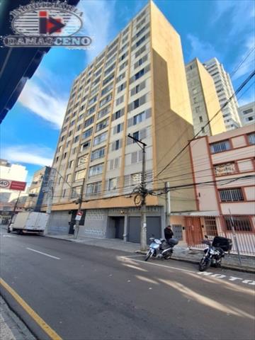 Apartamento para locacao no Centro em Curitiba com 122,5m² por R$ 2.555,55