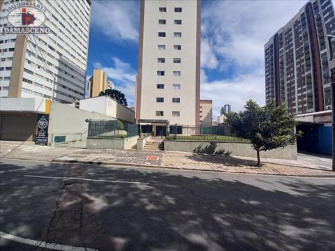 Apartamento para locacao no Reboucas em Curitiba com 78,27m² por R$ 2.666,66