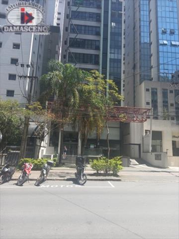 Conjunto Comercial para locacao no Batel em Curitiba com 31,5m² por R$ 1.333,33