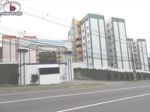 Apartamento para locacao no Mossungue em Curitiba com 91,1m² por R$ 2.444,44