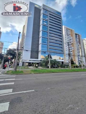Kitinet para locacao no Agua Verde em Curitiba com 63,1m² por R$ 3.666,66
