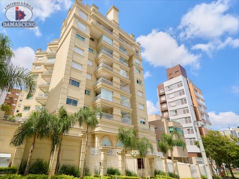 Apartamento para locacao no Juveve em Curitiba com 180m² por R$ 8.888,88