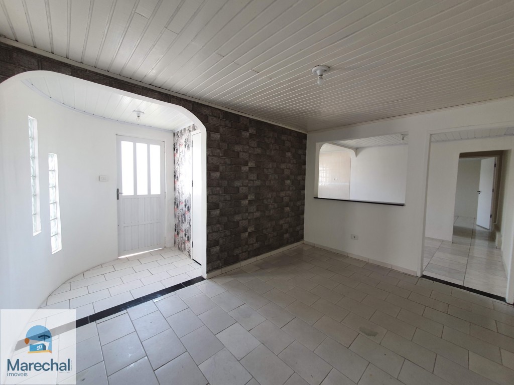 Casa para alugar em Boqueirao, Curitiba — Construa Assessoria Imobiliária