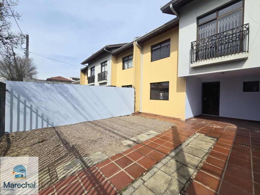 Casa para alugar em Boqueirao, Curitiba — Portal Chave Fácil