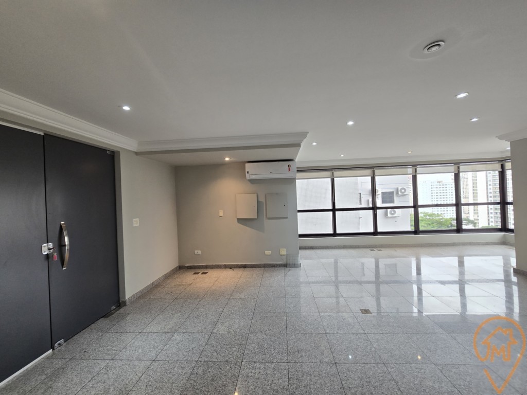 Sala/Conjunto Comercial para alugar em Centro, Curitiba — Portal Chave Fácil