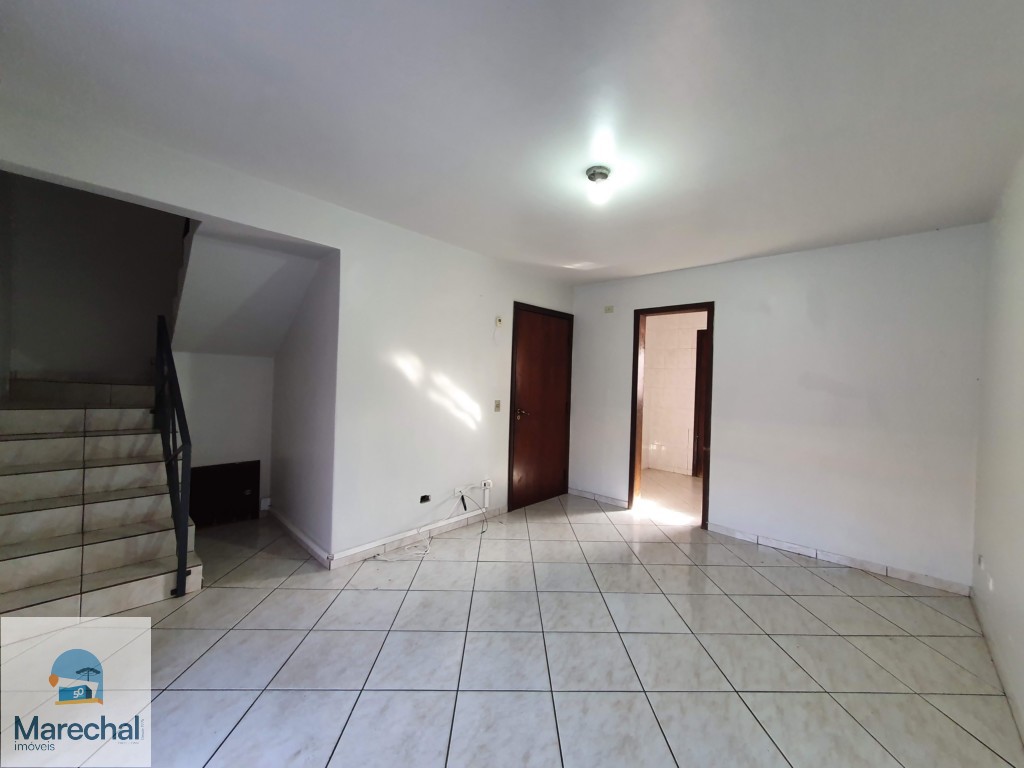Casa para alugar em Uberaba, Curitiba — Portal Chave Fácil
