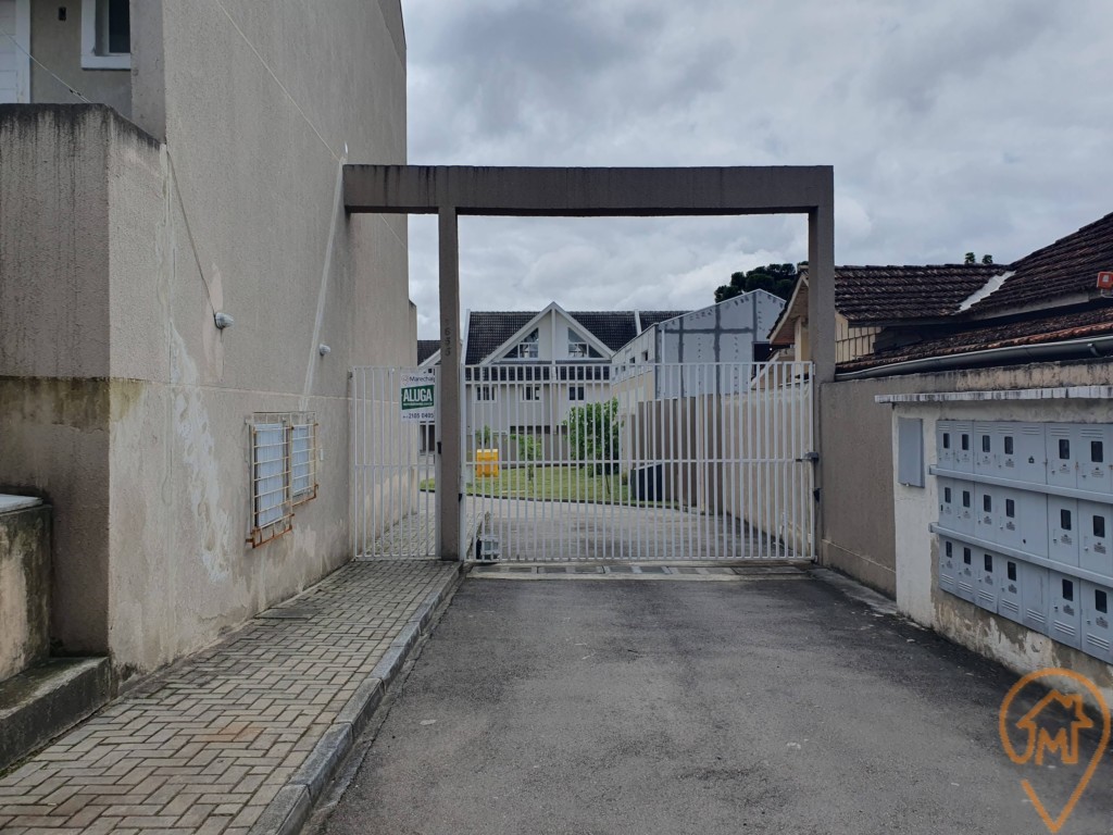 Casa para alugar em Uberaba, Curitiba — Portal Chave Fácil
