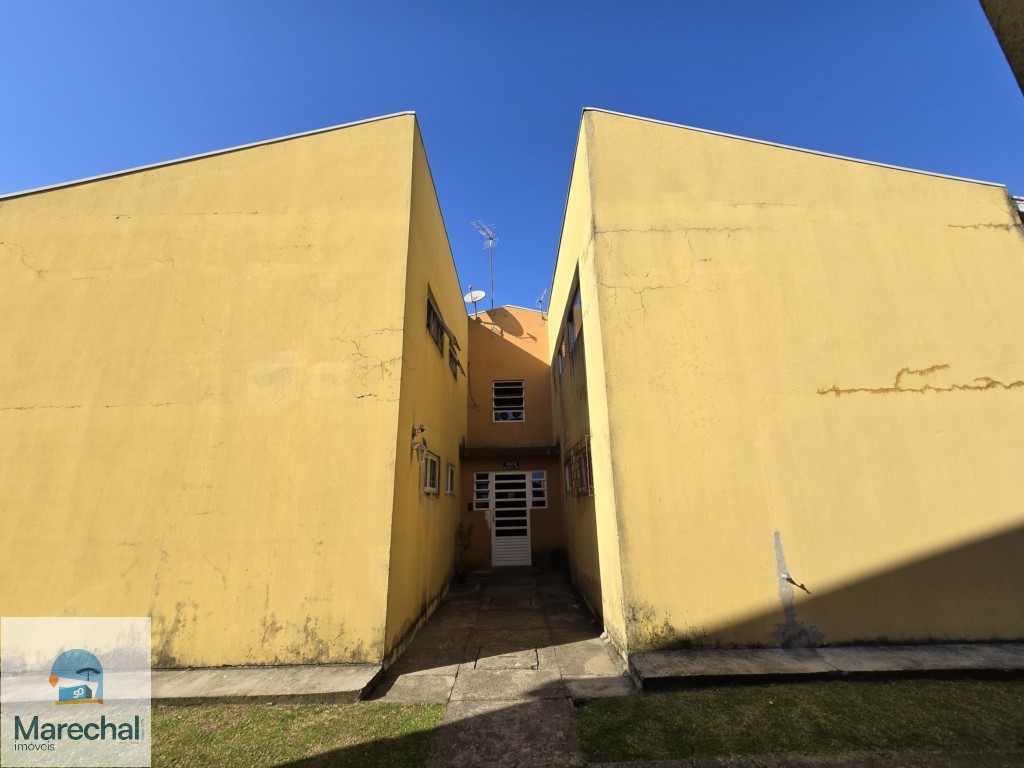 Apartamento para alugar em Sitio Cercado, Curitiba — Portal Chave Fácil