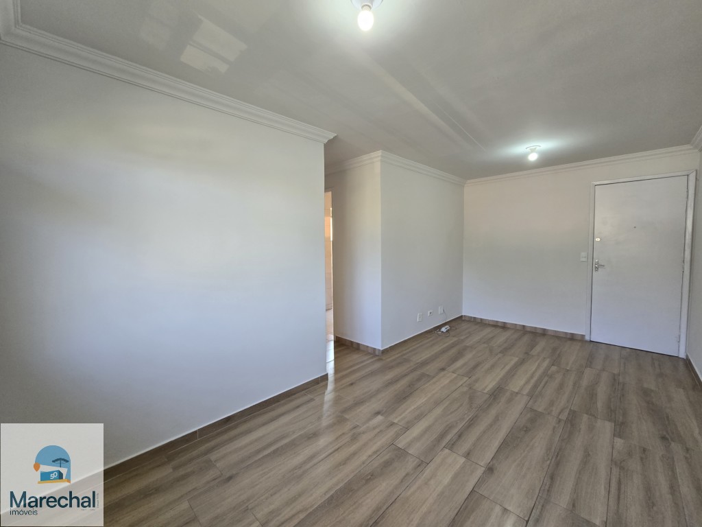 Apartamento para alugar em Sitio Cercado, Curitiba — Portal Chave Fácil