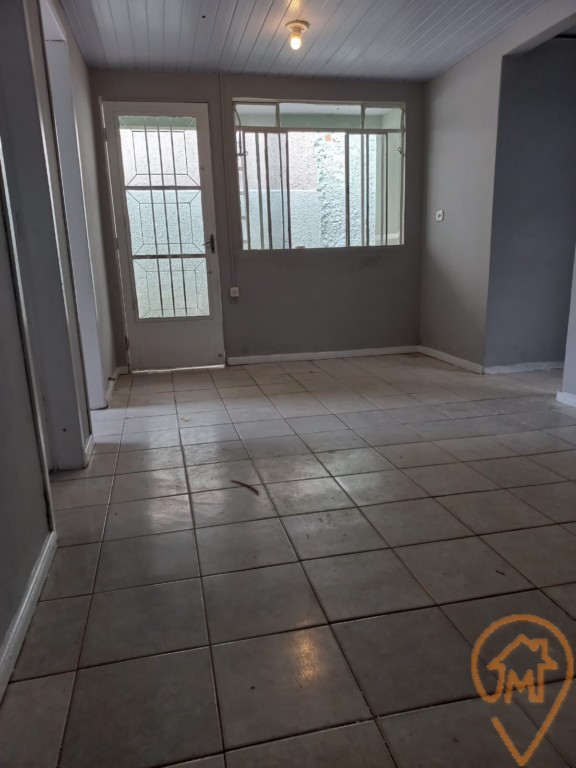 Casa para alugar em Sitio Cercado, Curitiba — Portal Chave Fácil