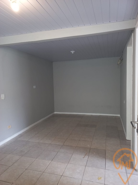Casa para alugar em Sitio Cercado, Curitiba — Portal Chave Fácil
