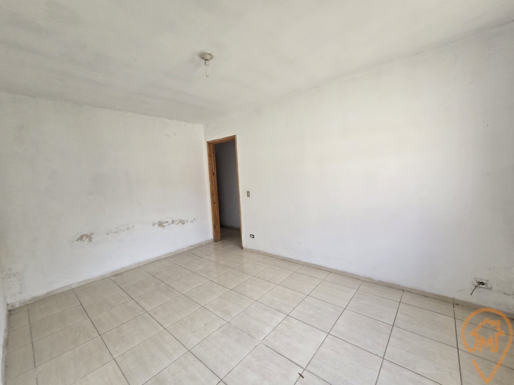 Casa à venda em Guabirotuba, Curitiba — Imobiliária Razão