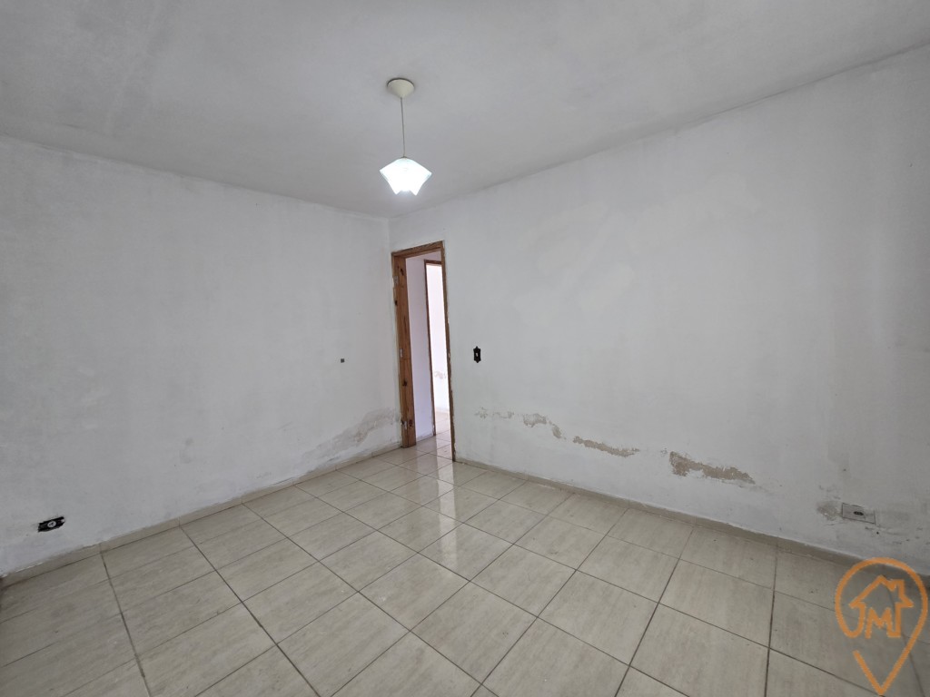 Casa à venda em Guabirotuba, Curitiba — Imobiliária Razão