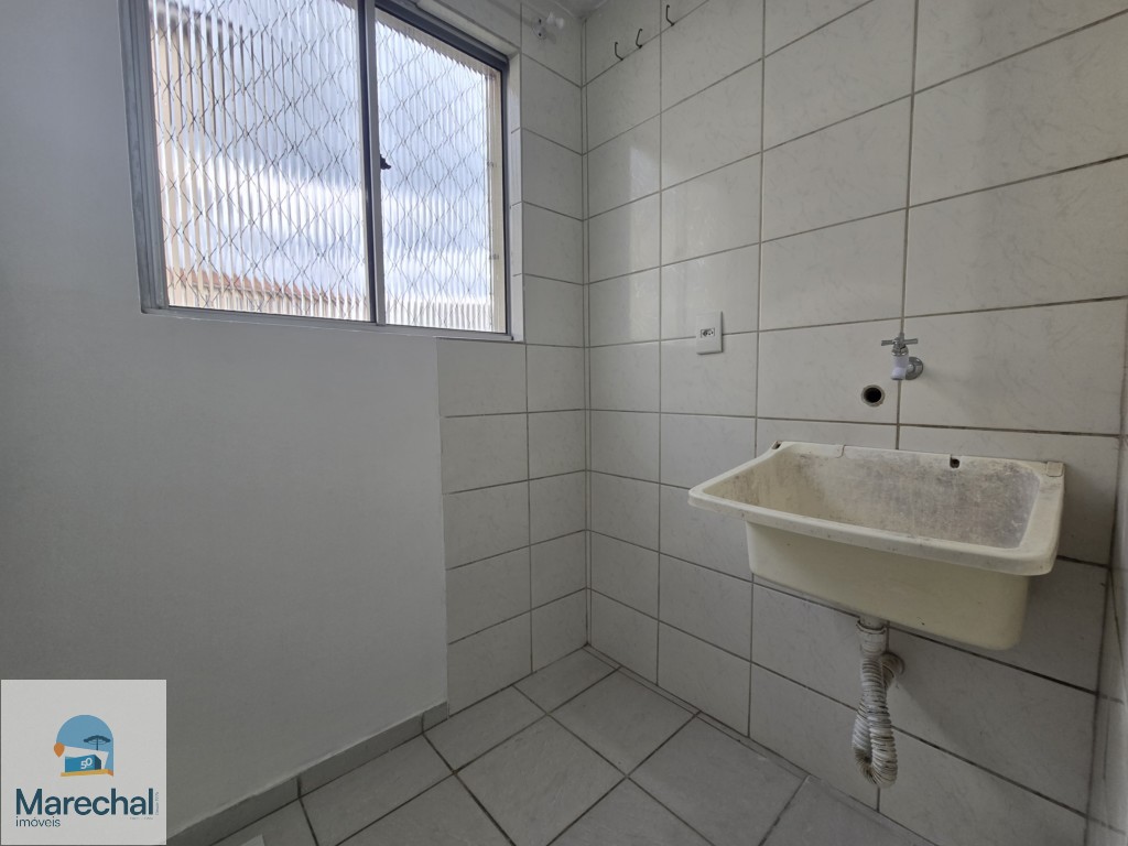 Apartamento para alugar em Sitio Cercado, Curitiba — Portal Chave Fácil