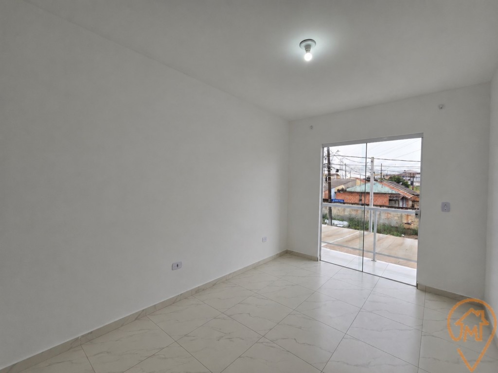 Sobrado à venda em Tatuquara, Curitiba — Imobiliária Cilar