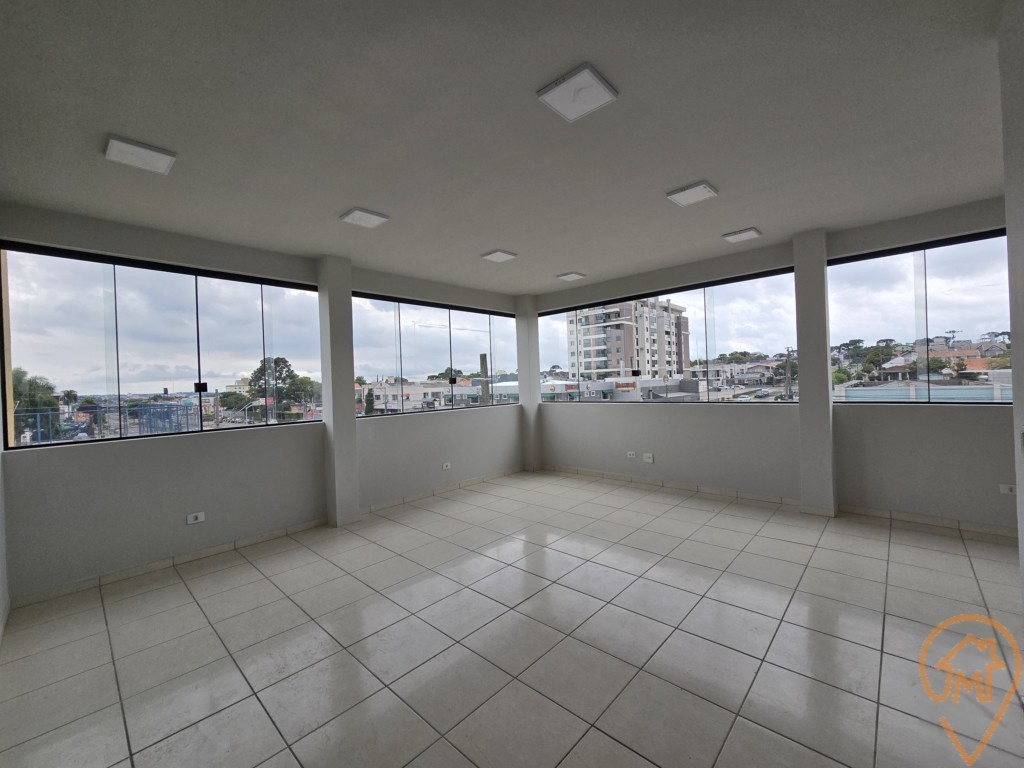 Barracão/Galpão para alugar em Boqueirao, Curitiba — Imobiliária Andrade