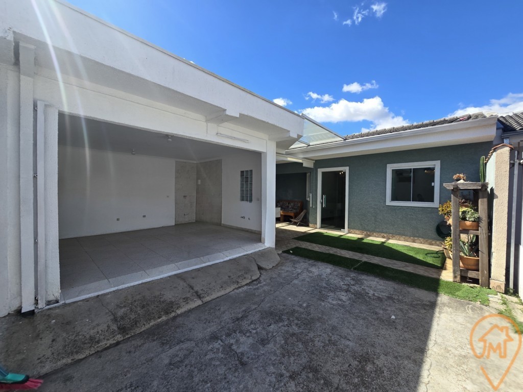 Casa para alugar em Uberaba, Curitiba — Portal Chave Fácil
