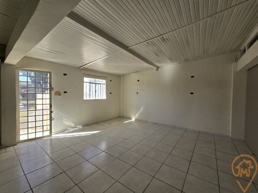 Barracão/Galpão para alugar em Xaxim, Curitiba — Imobiliária Andrade