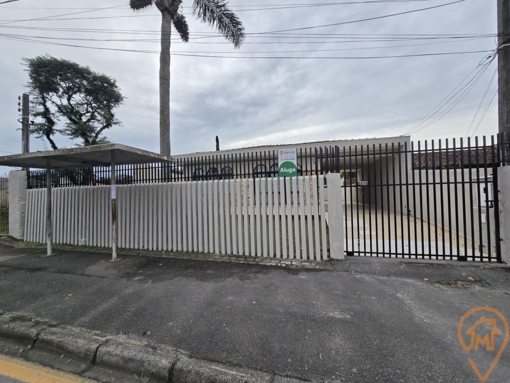 Casa para alugar em Boqueirao, Curitiba — Portal Chave Fácil