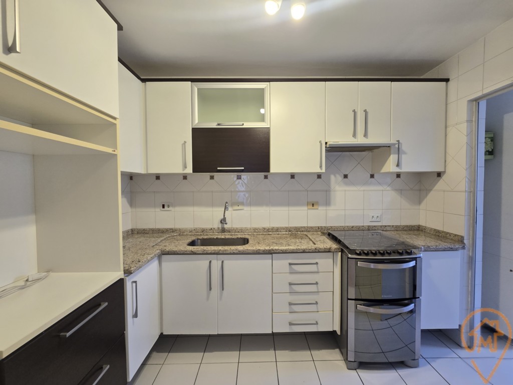 Apartamento para alugar em Hauer, Curitiba — Portal Chave Fácil