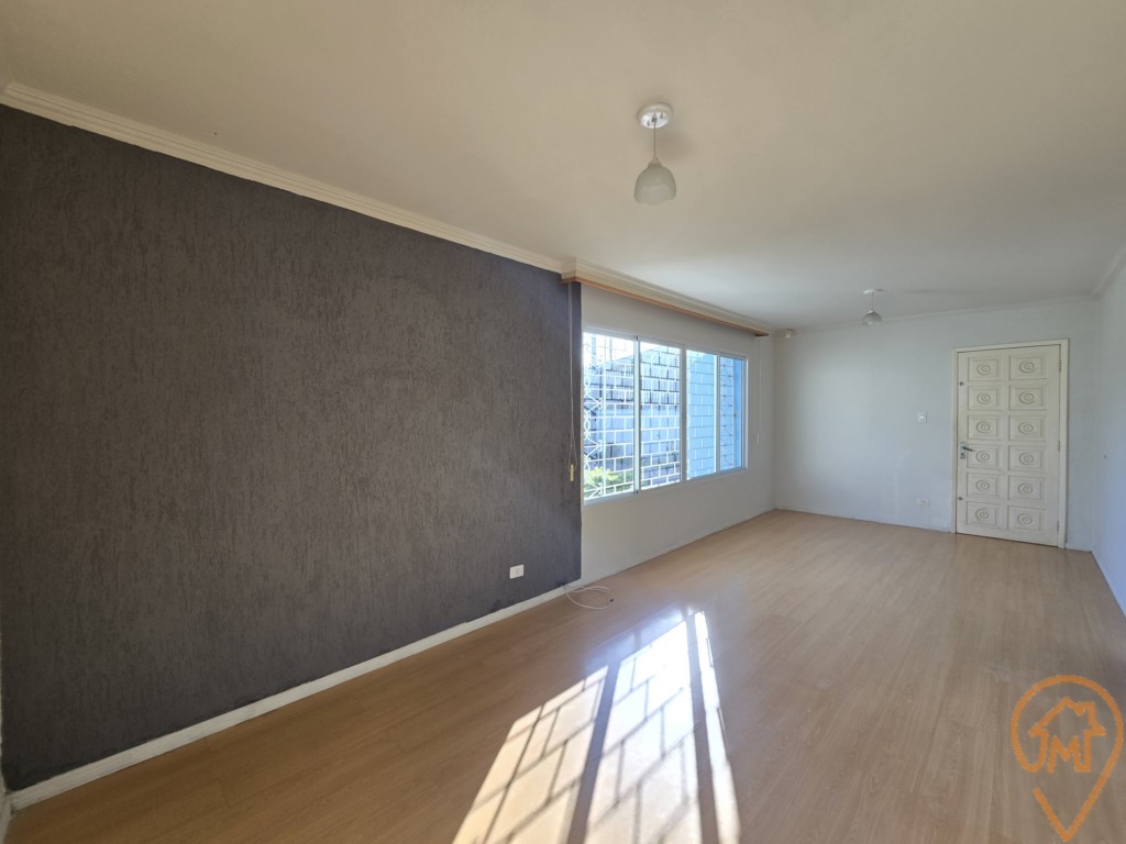 Casa para alugar em Hauer, Curitiba — Portal Chave Fácil