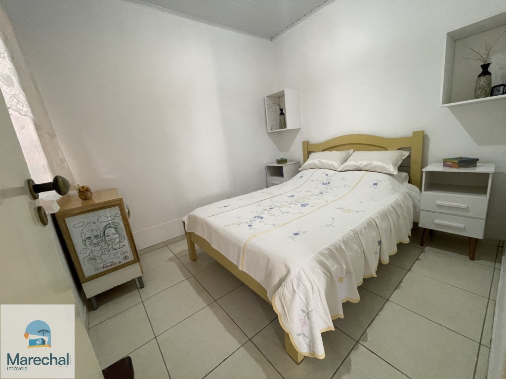 Casa à venda em Uberaba, Curitiba — Portal Chave Fácil