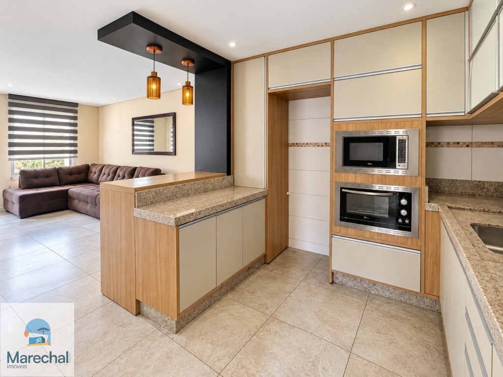 Casa para alugar em Hauer, Curitiba — Portal Chave Fácil