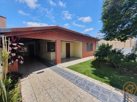 Casa Residencial para locação no bairro Hauer em Curitiba/PR com 180m² por R$ 0,00