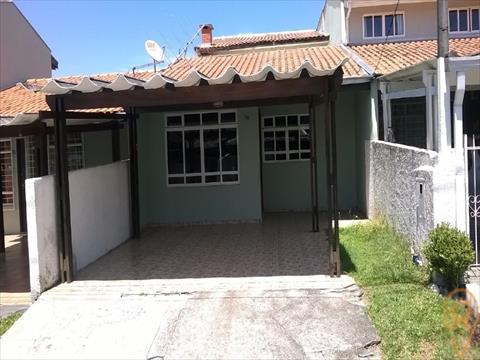 Casa Residencial para locação no Hauer em Curitiba/PR com 150m² por R$ 2.437,50