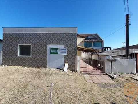 Casa Residencial no Xaxim em Curitiba/PR Casa Residencial para locação no Xaxim em Curitiba/PR com 70m² por R$ 2.000,00