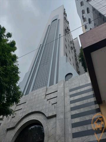 Cjto Comercial_sala para locação no bairro Centro em Curitiba/PR com 29m² por R$ 201.000,00