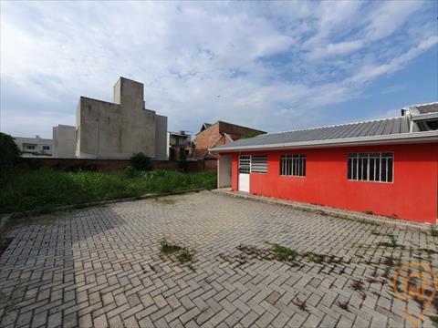Casa Residencial para locação no bairro Uberaba em Curitiba/PR com 40m² por R$ 0,00