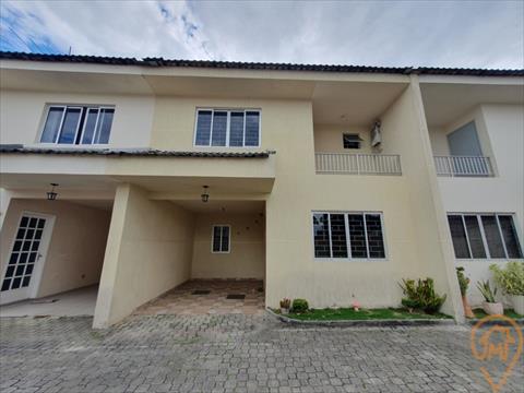Sobrado para locação no Boqueirao em Curitiba/PR com 120m² por R$ 3.487,50