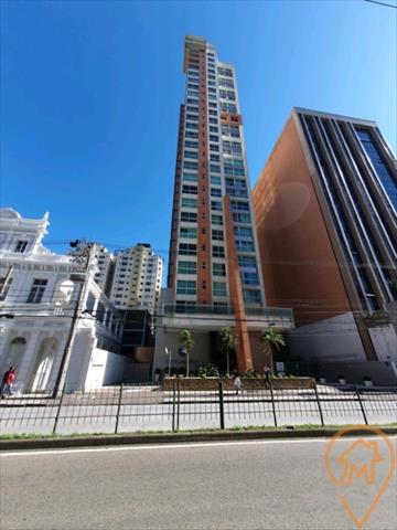 Apartamento para locação no Centro em Curitiba/PR com 33m² por R$ 3.362,50