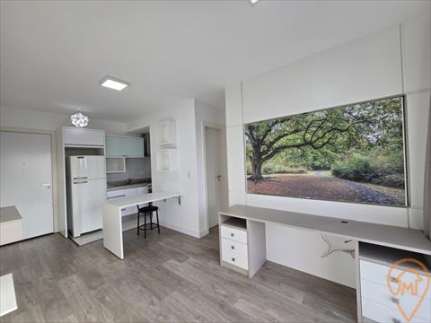 Apartamento para locação no Centro em Curitiba/PR com 33m² por R$ 3.362,50