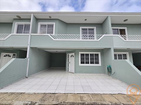 Sobrado para locação no Hauer em Curitiba/PR com 93m² por R$ 4.437,50