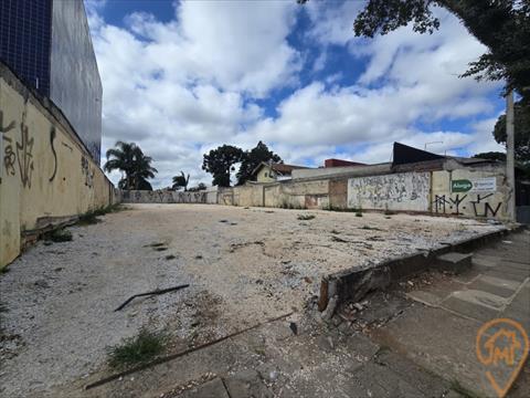 Terreno para locação no Boqueirao em Curitiba/PR com 645m² por R$ 8.737,50