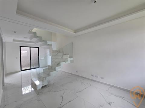 Sobrado para venda no Uberaba em Curitiba/PR com 133m² por R$ 640.000,00