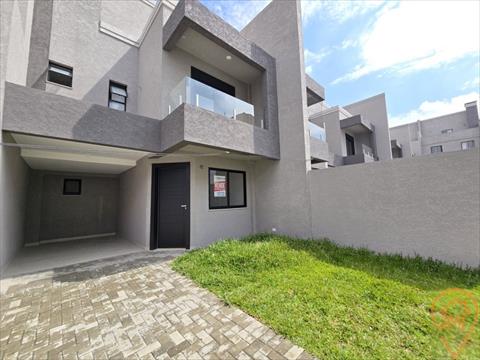 Sobrado para locação no bairro Uberaba em Curitiba/PR com 133m² por R$ 640.000,00
