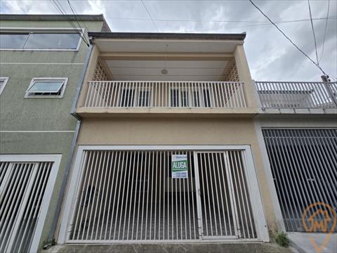 Sobrado para locação no Boqueirao em Curitiba/PR com 120m² por R$ 2.875,00