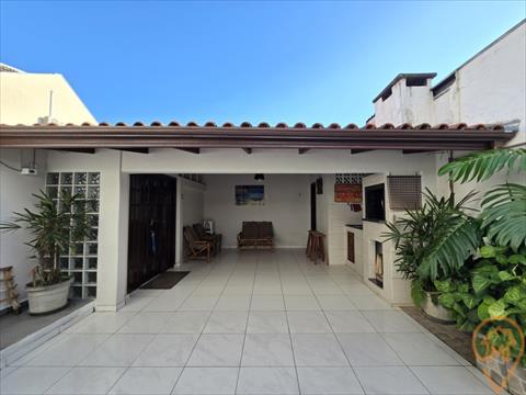 Casa Residencial para locação no Xaxim em Curitiba/PR com 150m² por R$ 3.500,00