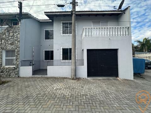 Sobrado para locação no Boqueirao em Curitiba/PR com 130m² por R$ 3.250,00