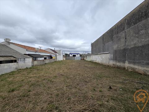 Terreno para locação no bairro Hauer em Curitiba/PR com 516m² por R$ 0,00
