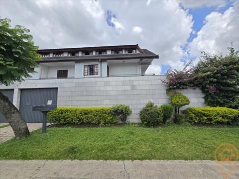 Sobrado para locação no bairro Hauer em Curitiba/PR com 140m² por R$ 0,00
