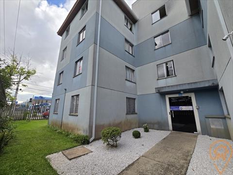 Apartamento para locação no bairro Sitio Cercado em Curitiba/PR com 51m² por R$ 240.000,00