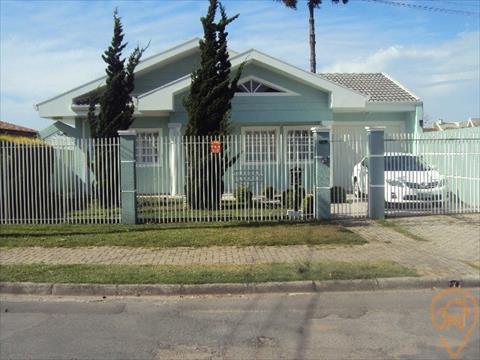 Casa Residencial para locação no bairro Hauer em Curitiba/PR com 220m² por R$ 1.750.000,00