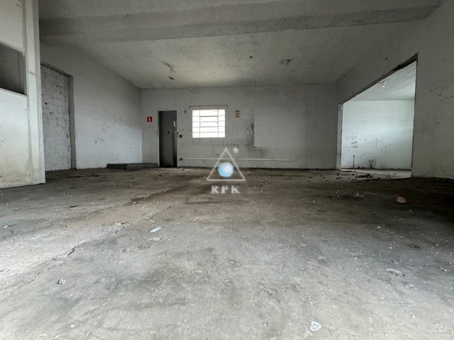 Loja para locacao no Cajuru em Curitiba com 80m² por R$ 2.625,00