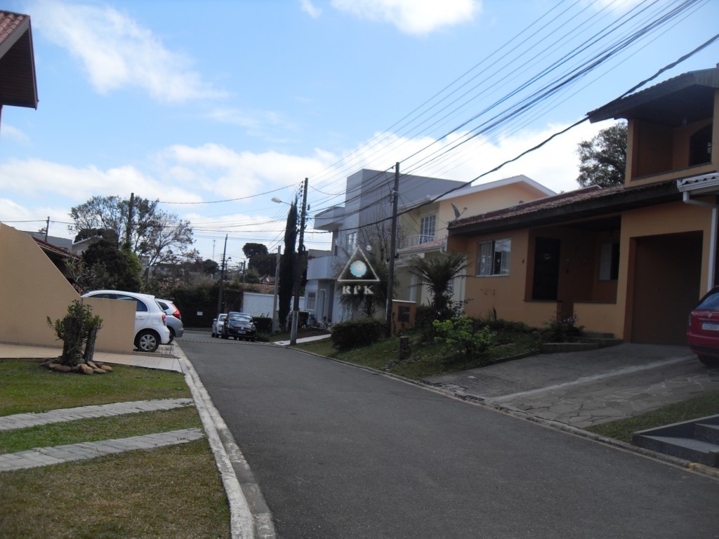 Sobrado para venda no Sao Braz em Curitiba com 349,79m² por R$ 1.060.000,00