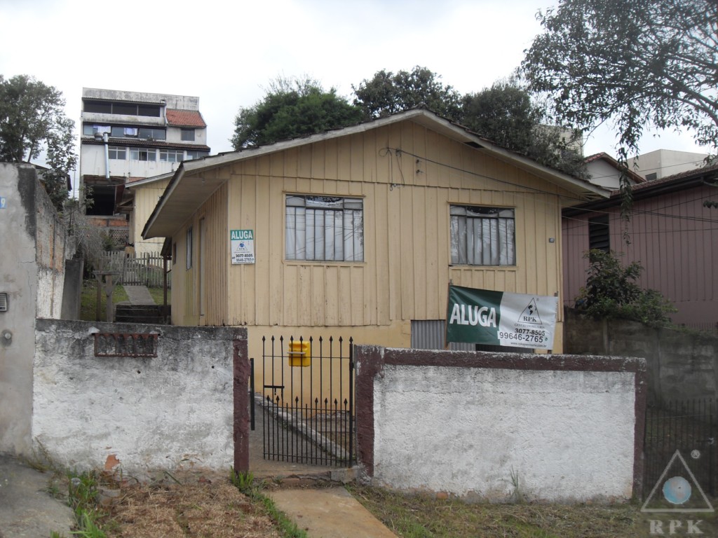 Residência para locacao no Pilarzinho em Curitiba com 70m² por R$ 1.875,00