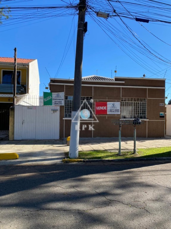 Residência para venda no Prado Velho em Curitiba com 484m² por R$ 900.000,00